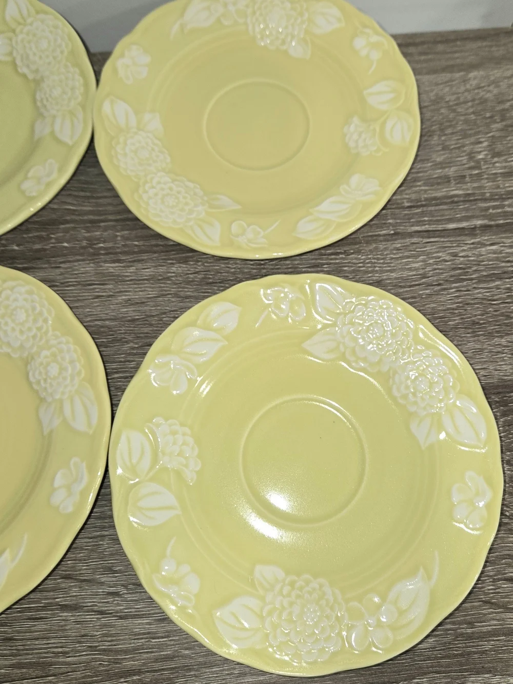 Set of 4 Metlox Pottery Poppy Trail Flora Lace Saucers 6